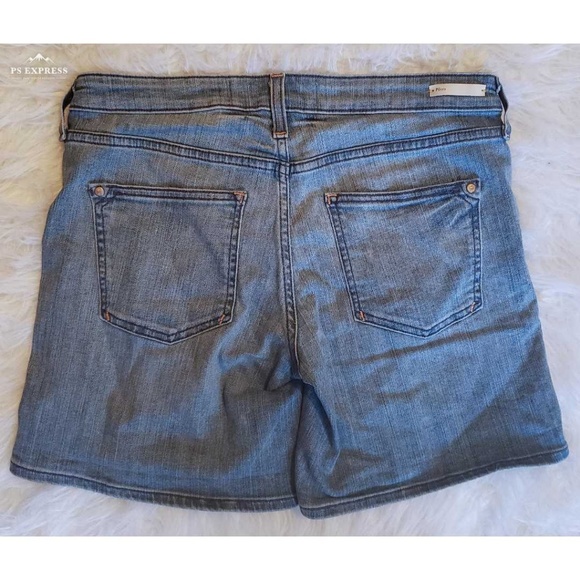 Anthro Pilcro and the Letterpress Bermuda Shorts - Picture 2 of 3